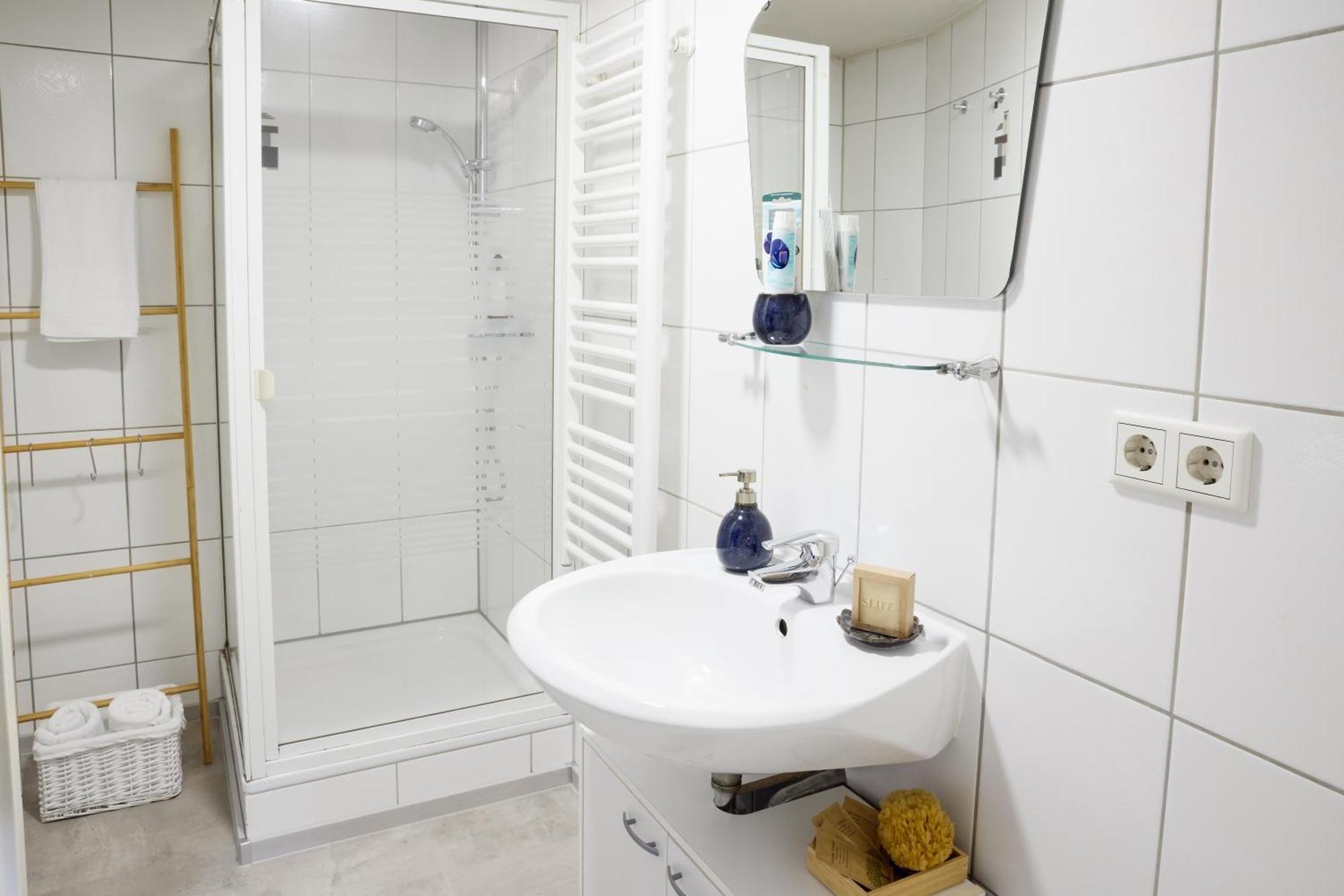 Hygge-Flats - Zentral Fuer 2-4 Personen, Wlan Apartamento Heppenheim  Exterior foto
